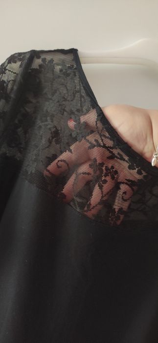 Sukienka z koronką r 44/48