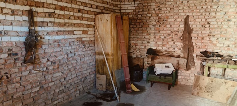 Продається гараж на Довженка.Власник.ГБК 22