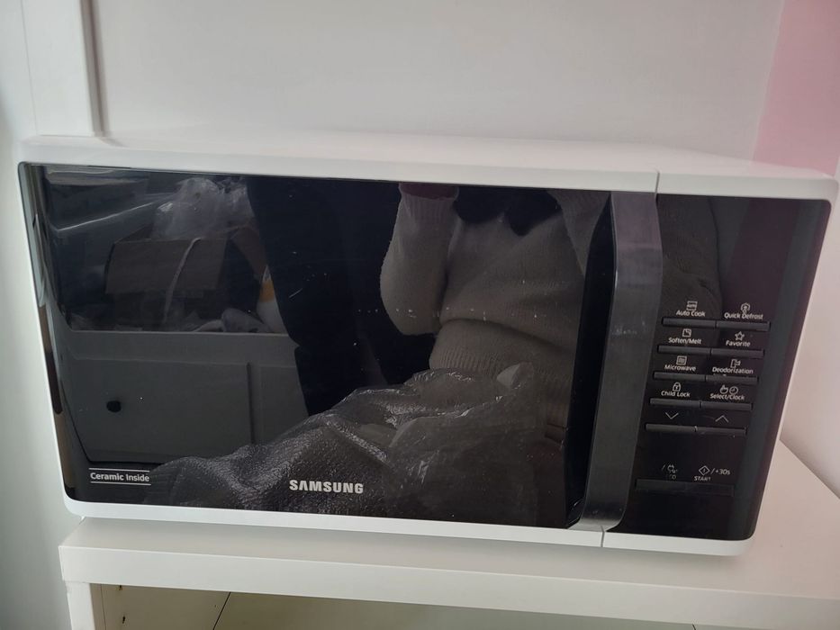Microondas Samsung 23L
