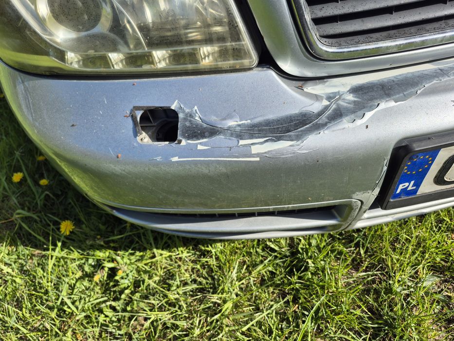 Audi s4 zderzak przedni