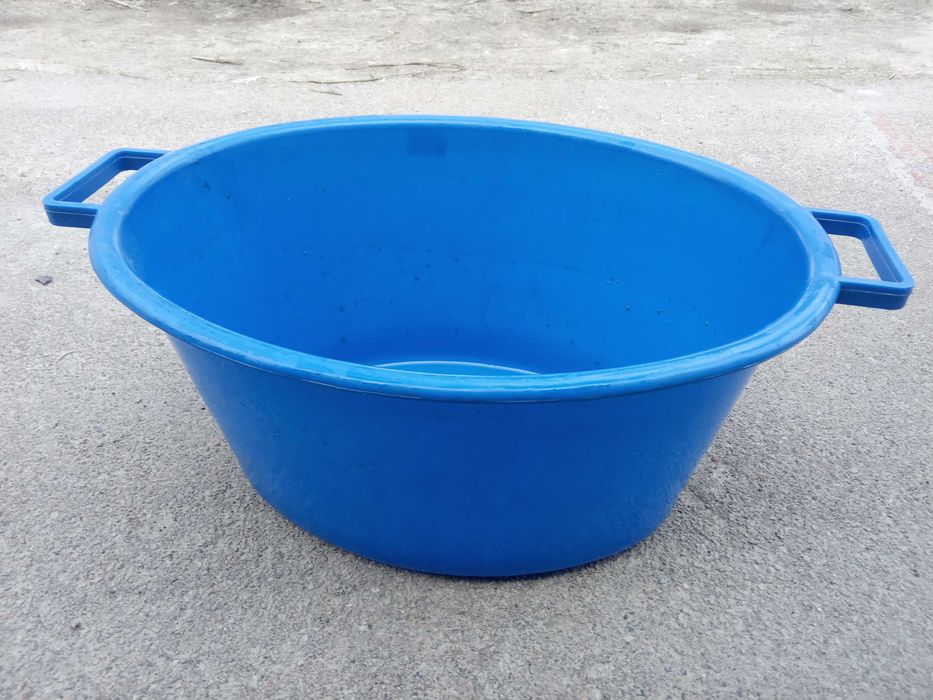 ТАЗ побутовий    синього кольору