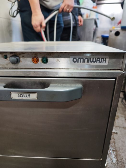 Máquina de copos para restauração