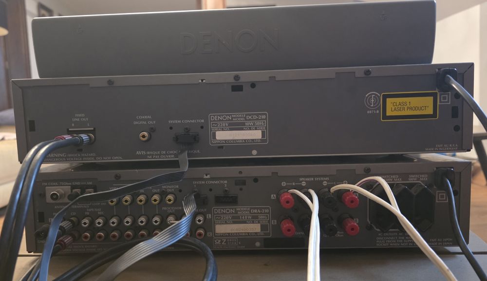 Denon AM FM stereo receiver DRA 210 + compact disc Player DCD 210