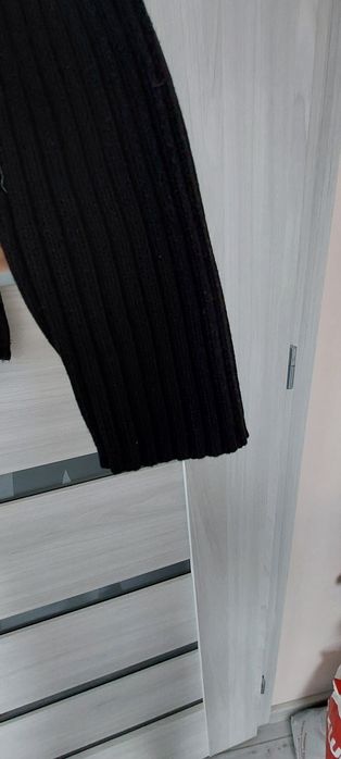 Czarny sweter prążkowany bawelna S  sweterek JP casuals