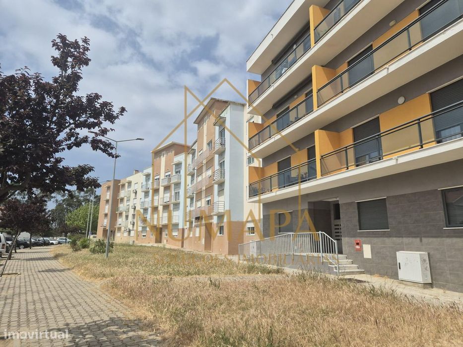 Apartamento T1 em Paio Pires
