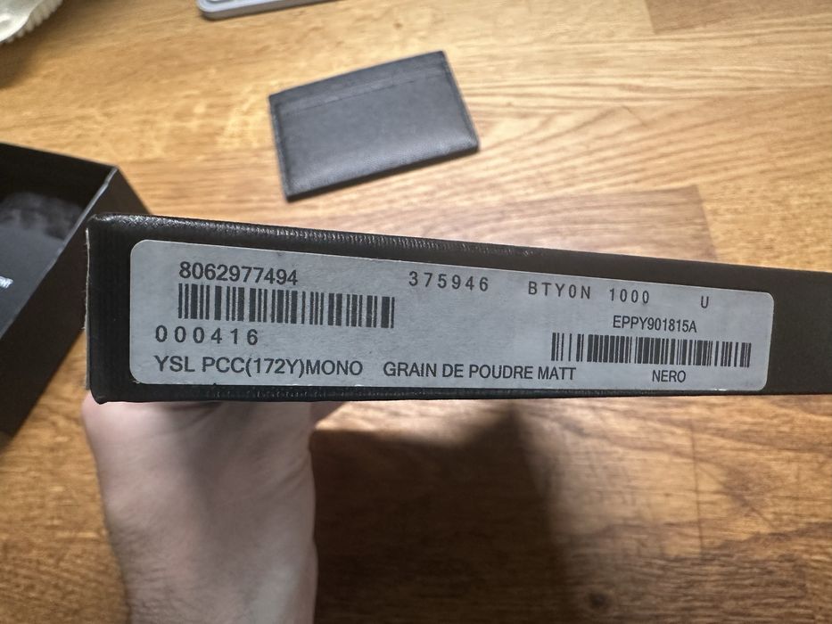 SAINT LAURENT Black leather cardholder NEW