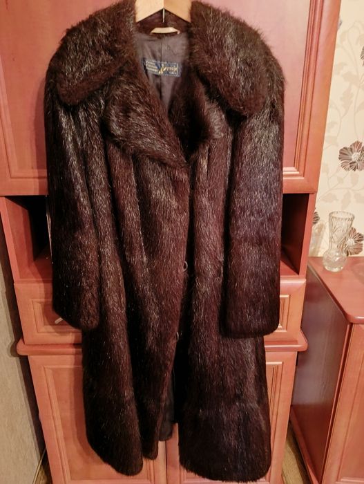 Prawdziwe Futro z nutrii i kapelusz