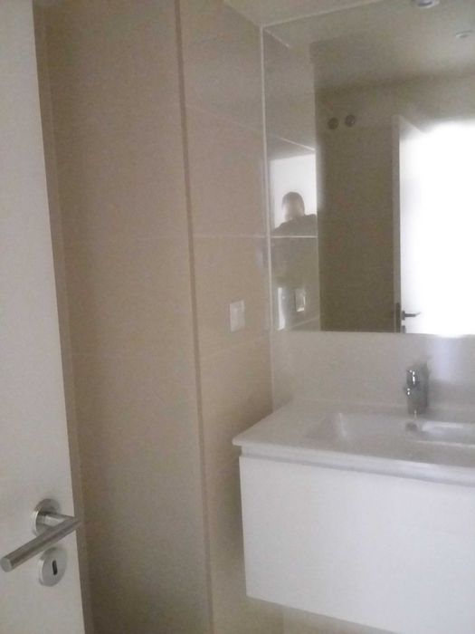 Quarto casal ou individual 14 m2 Condominio Lago - Lumiar Lisboa