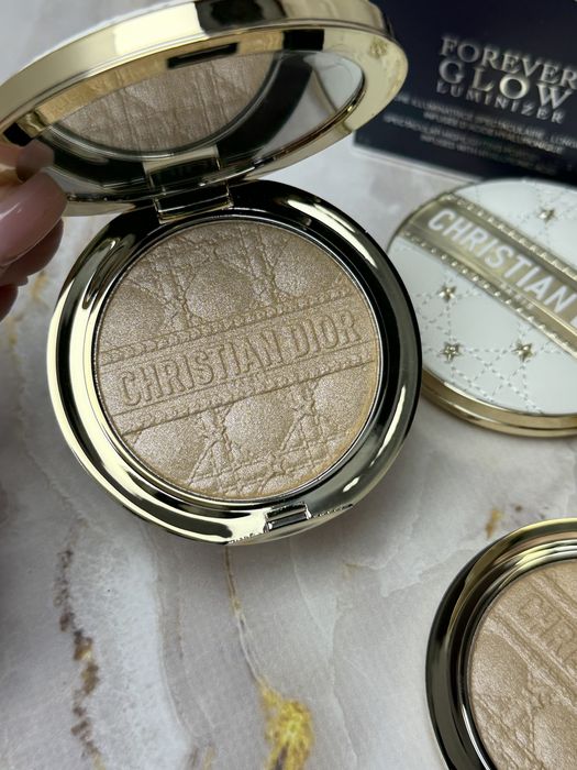 Хайлайтер люмінайзер Dior 001