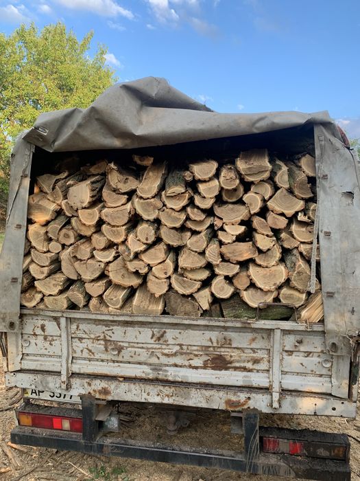 Дрова твердых пород продам Акация ,ясень ,клён по выгодным ценам.