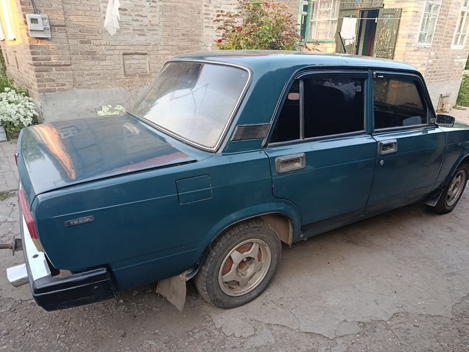 Продам ваз 2107 бензин