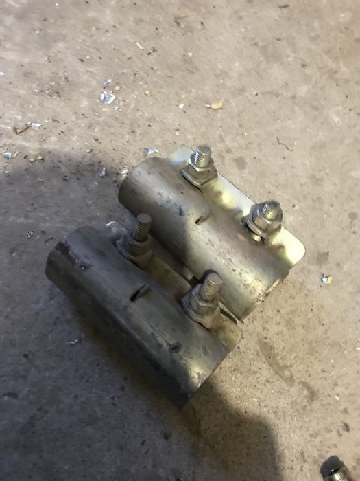 Хомути для риштування