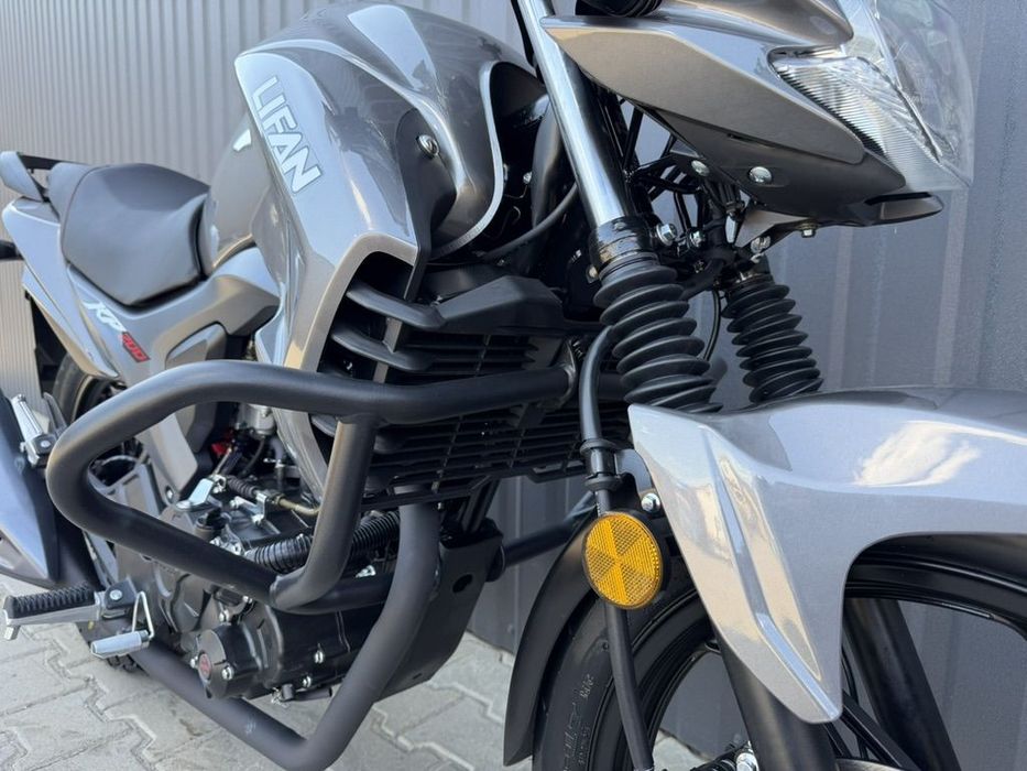 Мотоцикл Lifan KP 200 Irokez Дорожній