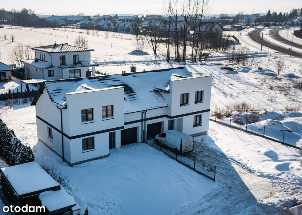 Dom, 4 sypialnie z dużą działką na południu Łomży