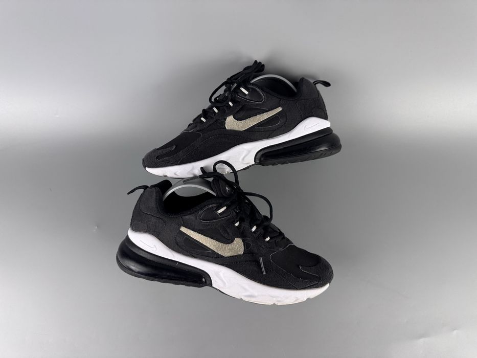 Розмір 38 24 см Кросівки Nike Air Max 270 React
