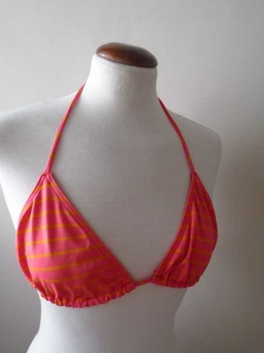 Biquini coral M Stradivarius