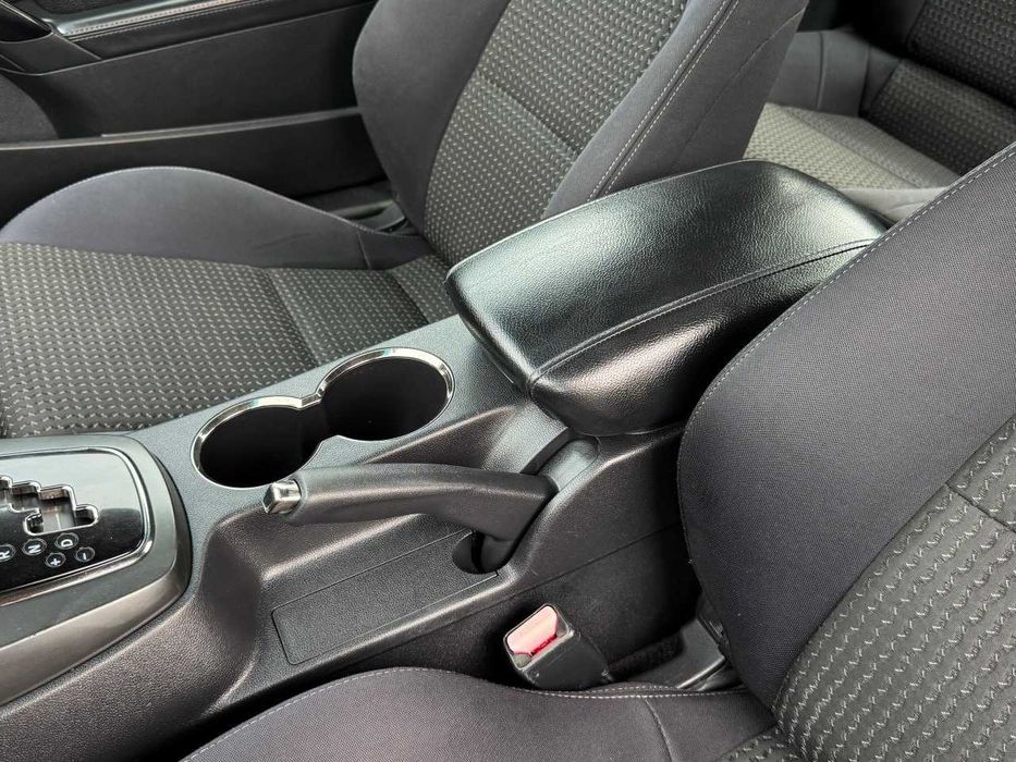Продам Hyundai Genesis 2011. Можна в розстрочку, під викуп