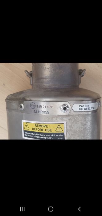 Akrapovic ponteira origem