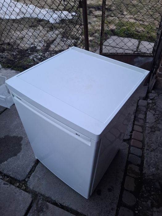 Морозильна камера