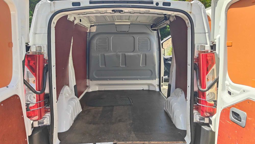 Carrinha Citroen Jumpy Completamente Nova