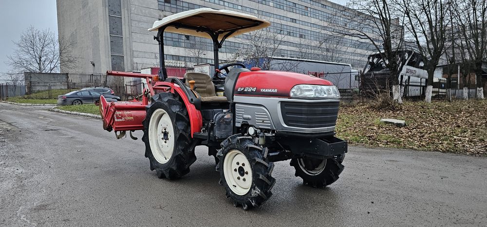 Мінітрактор Трактор Японський Yanmar EF224