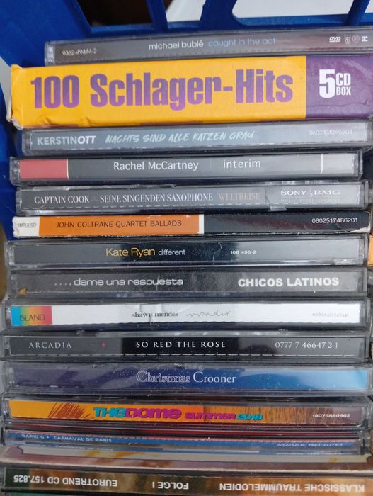 Płyty CD 70 pozycji