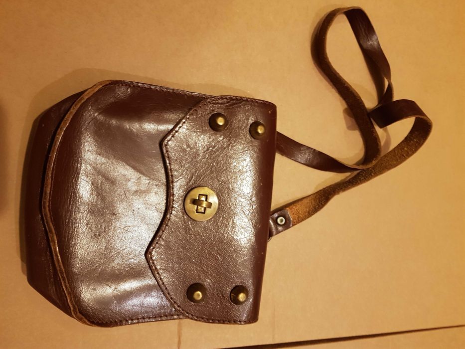 Mała retro torebka z grubej świńskiej skóry