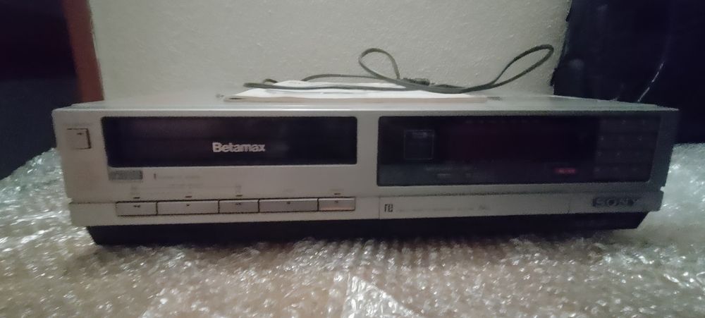 Leitor/gravado de video Sony Betamax SL-C30E
