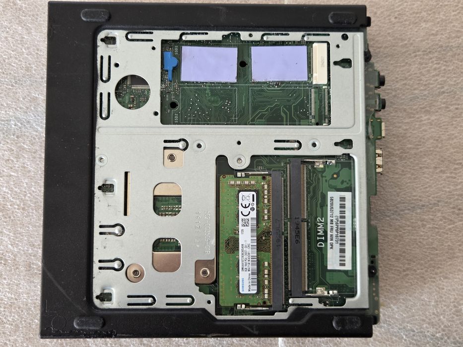 Неттоп, міні комп'ютер Lenovo M720q i3-9100T/DDR4 8Gb