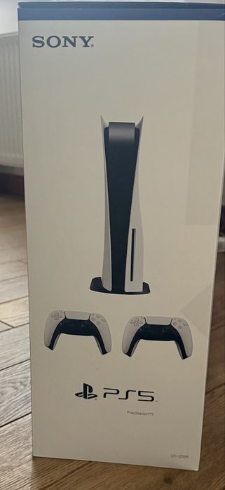 Sony PS5 CFI-1216A stan BDB + 2 Pady DudalSense