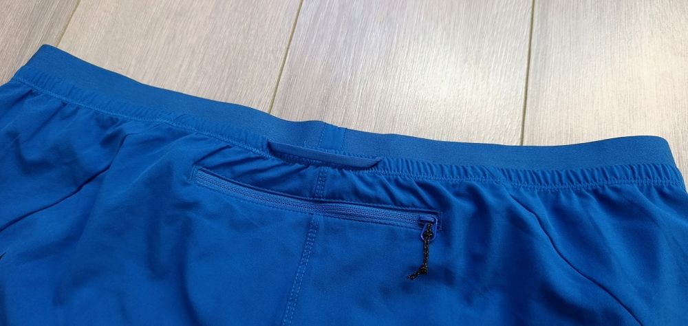 Nowe męskie spodenki sportowe Salomon Cross 5 roz.M