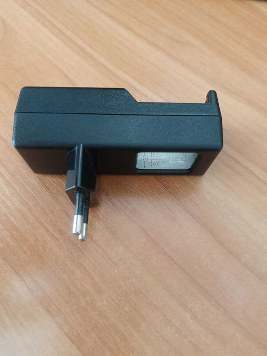 Зарядное Устройство для акумуляторов