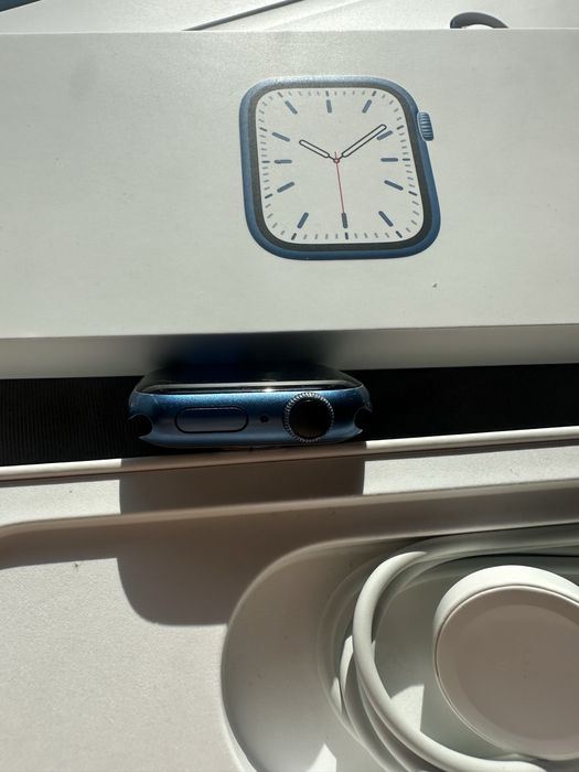 Apple Watch Series 7 41 mm niebieski