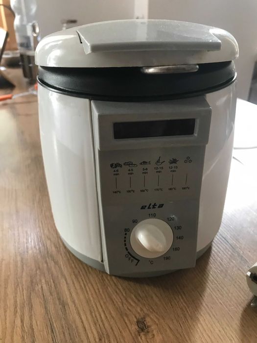 Frytkownica na pyszne frytki i fondue