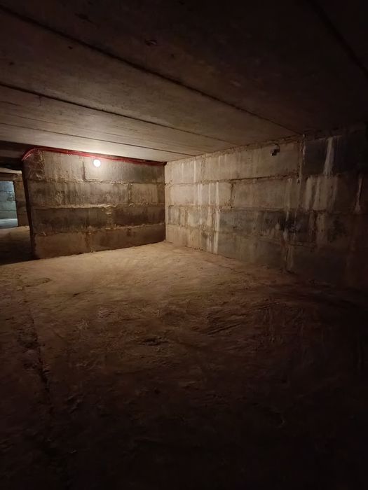 Продам нежитлове приміщення! Район Пивзавод. Вул. Ясна. ФАСАД. Цоколь!