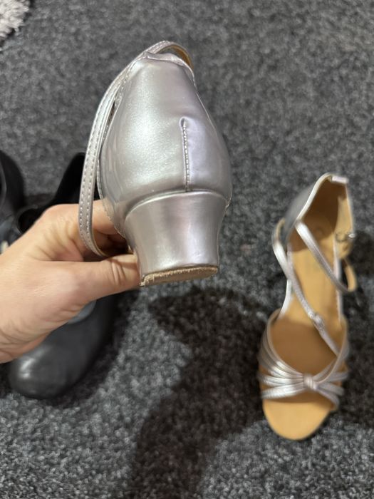 Шкіряні туфлі  для танців