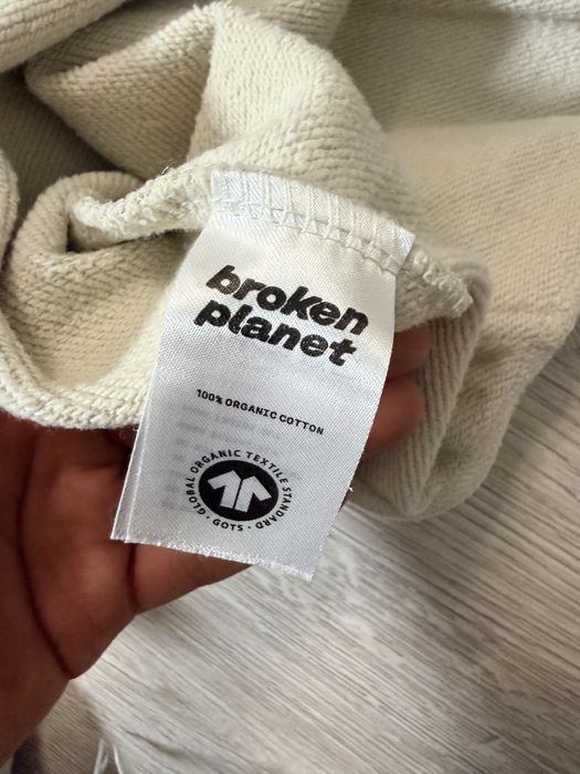 Bluza broken planet