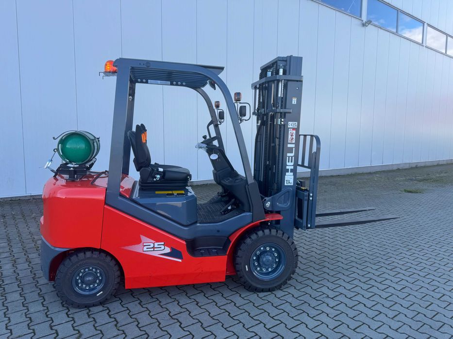 Wózek Widłowy Spalinowy Heli 2,5t Masz 3,3m Silnik Kubota LPG 2025-06