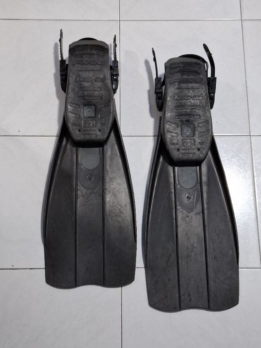 Barbatanas mergulho Cressi Pro Light Preto