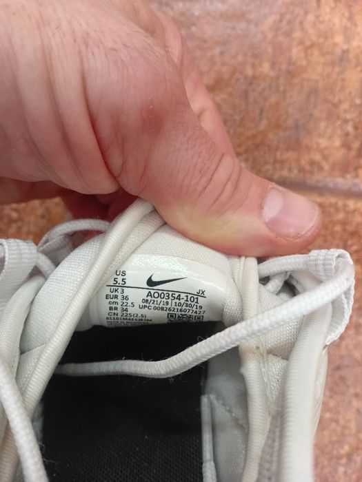 Продам дівочі Nike zoom 800гр