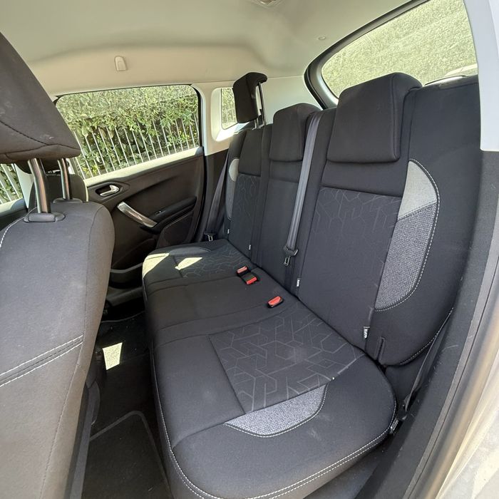 Peugeot 2008 1.2 TPh 2017 55km **DESDE 139€**