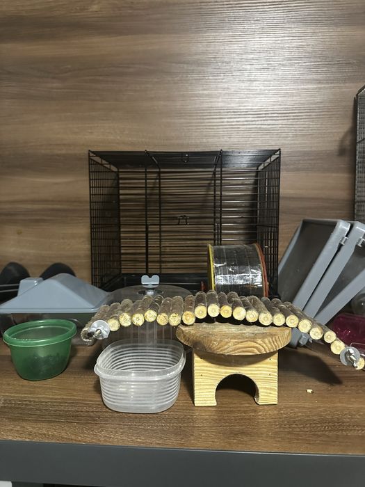 Dwie klatki dla chomika + wiele gratisow