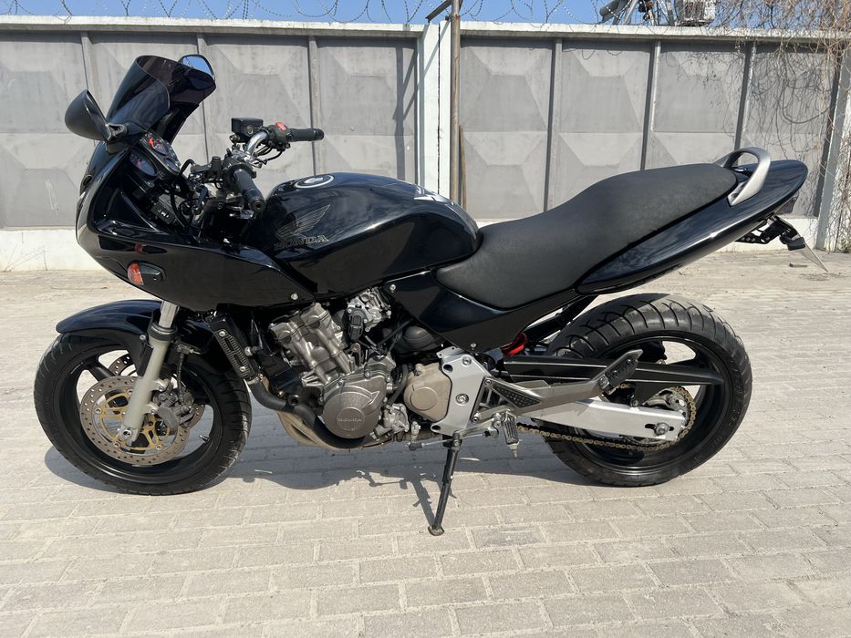 Продам Honda CB600