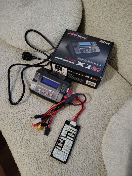 Ładowarka modelarska HITEC  X1 multi charger AC PLUS