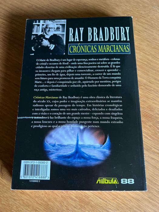 Crónicas Marcianas    RAY BRADBURY