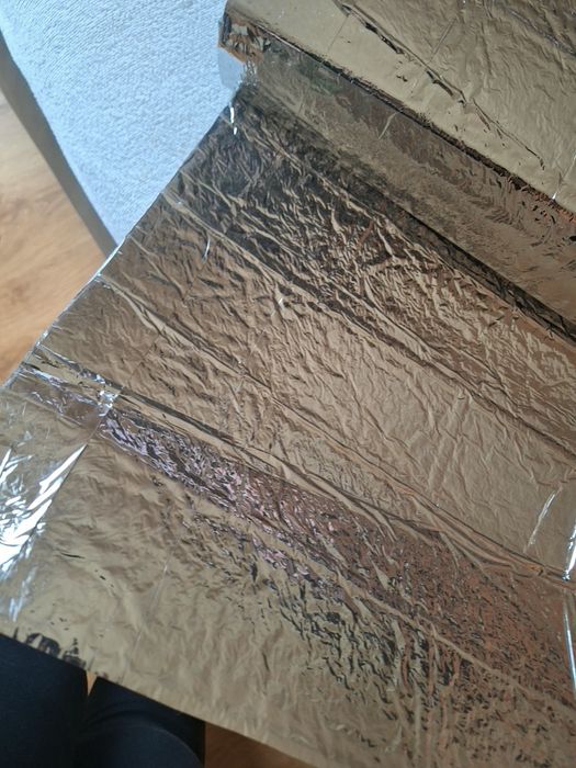 Samoprzylepna tapeta widoodporna