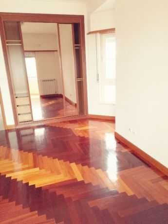 APARTAMENTO T3 ARRENDA-SE , S. Domingos de Rana  Alto do Mação , Matarraque.