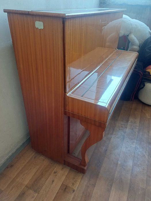 Pianino legnica stan dobry