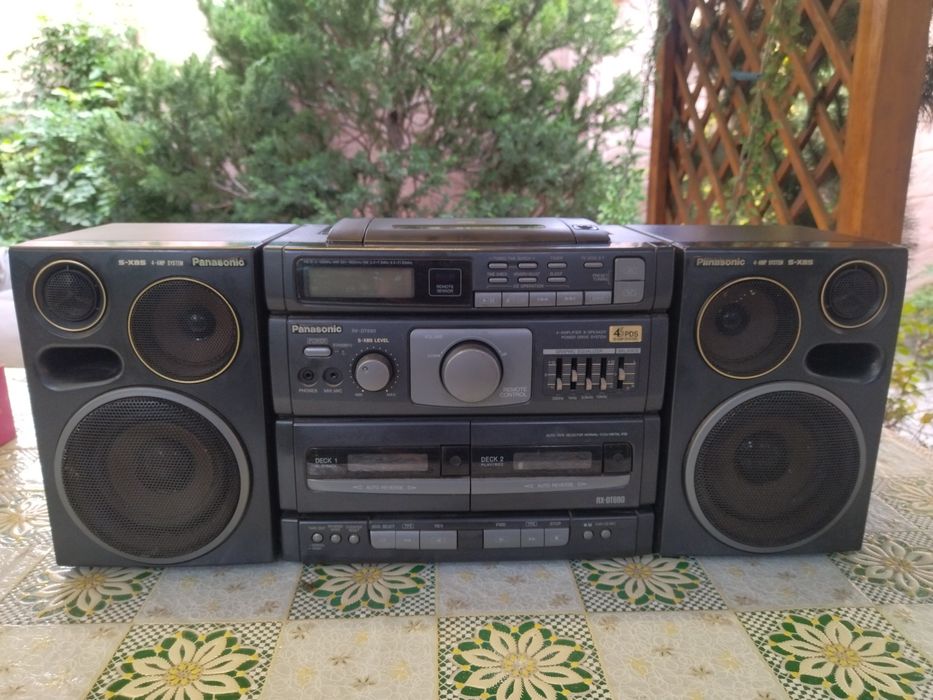 магнитола (бумбокс) Panasonic RX-DT690