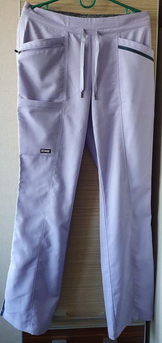 Продам медицинский костюм